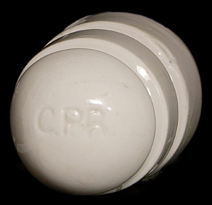 U-1196 C.P.R., White Porcelain; Canadian Pacific in porcelain!