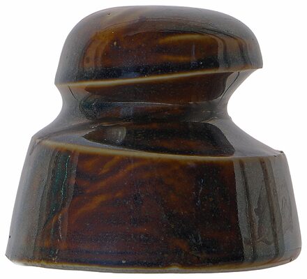 U-252 {Unmarked}, Mottled Brown "Pac-Man"; Unusual and distorted!